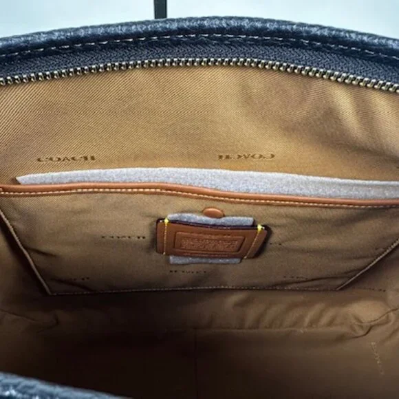 NEW COACH CARY SOFT PEBBLE LEATHER WOMENS BAG BLACK
**Sold on another platform** - Picture 10 of 16